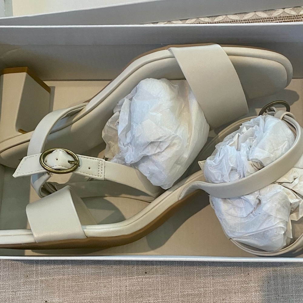 Nordstrom Womens Sandals Block Heel Strappy Leather Beige 40.5 US 10